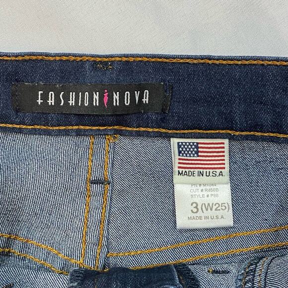 Fashion Nova Stretch Jeans Jeggings Dark Wash Size 3 (W25) Pants Bottoms - Picture 2 of 3